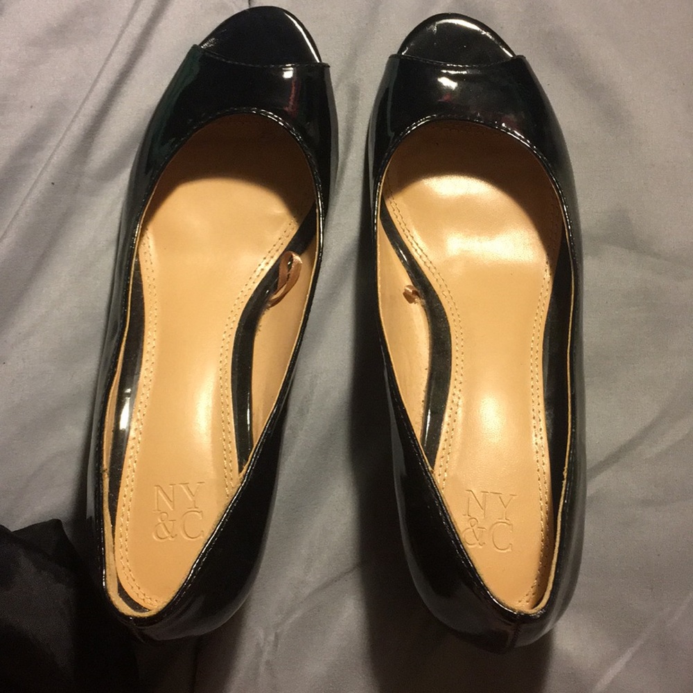 Black patent faux leather wedges